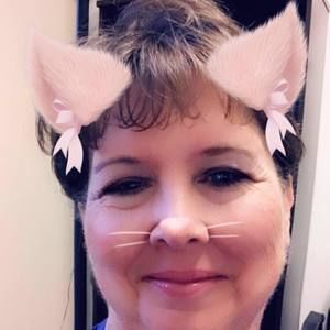 Meet your Posher, Darlean